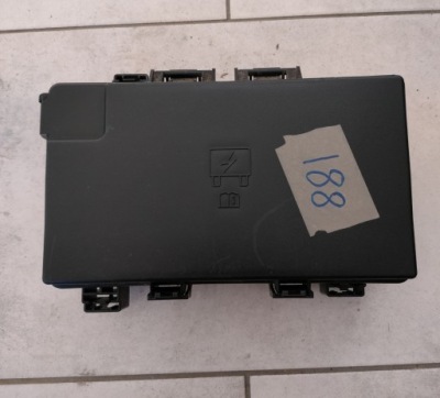 2016 2017 dodge durango коробка запобіжників фото №1