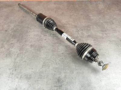 Привідний вал правий перед права передня bmw x3 g01 x4 g02 8643184 фото №1