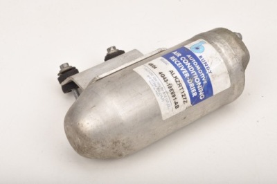 Aston martin db9 6.0 осушитель конденсатор кондиционера 4g43-19e891-ab фото №1