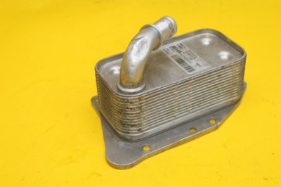 Радіатор оливи 897385813 zafira b 1.7 cdti фото №1