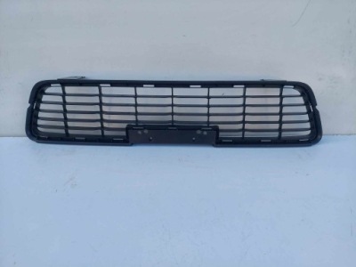 Toyota land cruiser 15- решётка решётка радиатора средняя фото №1