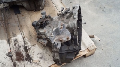 Коробка передач передач suzuki swift mk6 1.5 zn2 фото №1