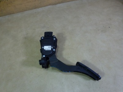 Hyundai i30 1.6crdi педаль газу 07-12 фото №1