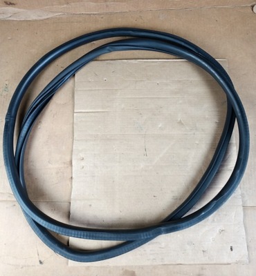 Прокладка двері r задня dodge durango 2011+ фото №1