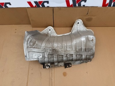 Защита тепловая задний  renault clio v hb 1.0 tce 205404255r фото №1