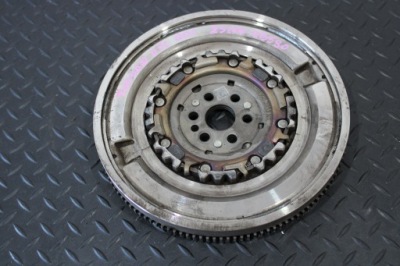 Колесо двухмассовый hyundai tucson 2 ii рестайлинг  23200-2b590 фото №1