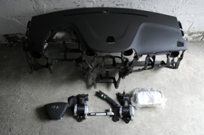 Hyundai i10 i 10 подушка безопасности pas ремни приборная панель консоль приборная панель pulpit полка фото №1