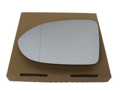 Левый вкладыш зеркало vw passat b8 2014 - фото №1