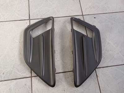 Решітка бампера volvo xc60 lift r-design 2014-2017 ліва фото №1