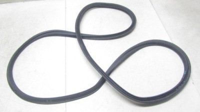 Mercedes gla w156 x156 прокладка багажника 13- фото №1