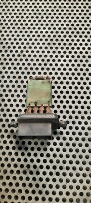 Резистор вентилятор pa66gf300 фото №1