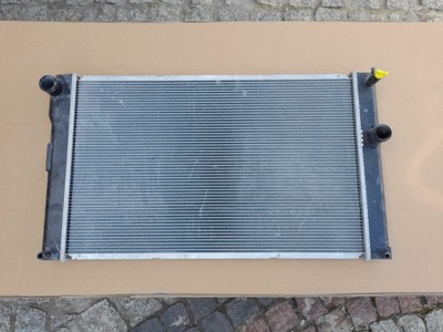 Toyota prius 2009-2016 радіатор wody hybrid фото №1