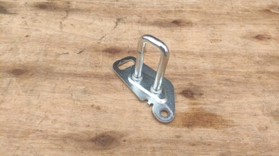 Засувка кронштейн ліва задній сидіння fiat 500 2007-2018 rok фото №1