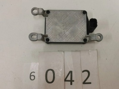 Радар, датчик, distronic nissan leaf ii 28438-5sa2c 6.042 фото №1