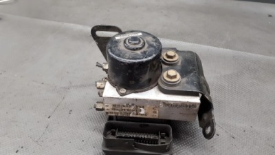 P52089351af насос abs jeep grand cherokee wk фото №1