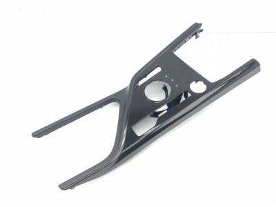 Kia niro 2024 рамка домкрата 84605at880 фото №1