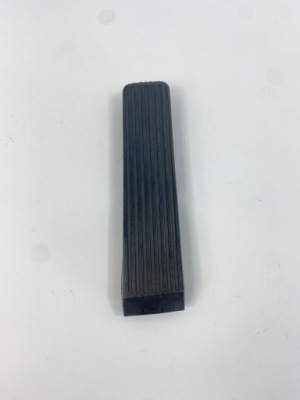 Гумовий елемент накладка педалі газу mercedes w124 1233010082 фото №1