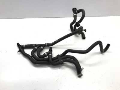 Volvo xc40 електрик recharge ec40 2021 труба wąż шланг wody 32339364 фото №1