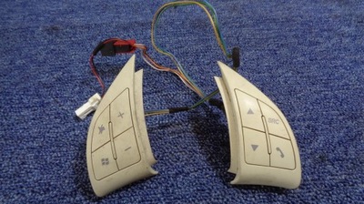 Перемикачі керма радіо 61926391 fiat 500 2007- фото №1