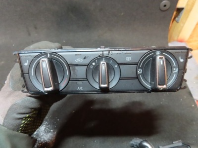 Seat ibiza 6f lift панель кондиціонера 6f1820045l фото №1
