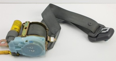 Pas натягувач правий перед hyundai getz 888801c780lt фото №1