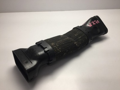 Mercedes s-klasa w221 повітрозабірник шланг повітря фото №1