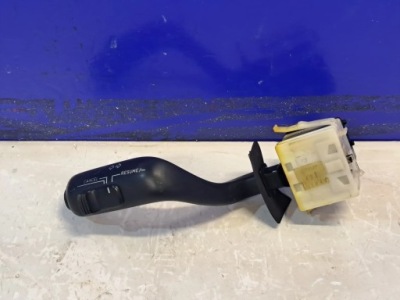 Saab 95 - 96 2004 панелі керування, перемикачі фото №1