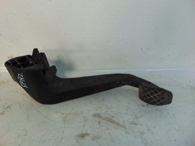 Audi a4 b7 педаль зчеплення фото №1