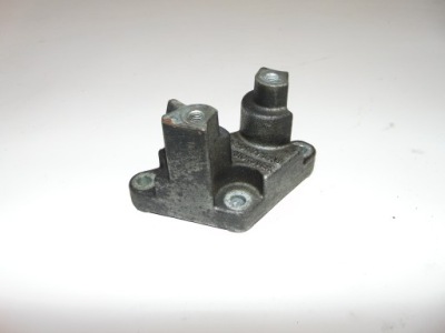 Кронштейн кронштейн опора range rover evoque discovery sport k8d2-5k291-ab фото №1