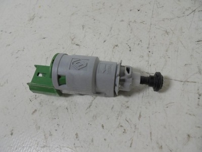 Датчик свет стоп-сигнал 8200276360d renault captur i lift 18r. фото №1