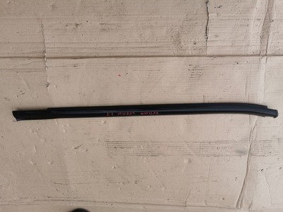 Kia optima iii sedan молдинг уплотнитель правая задняя фото №1