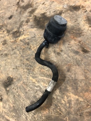 Audi a4 b8 a5 бачок рідина підсилювача фото №1