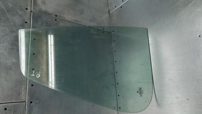 Скло права задня трикутник vw golf iv 01r фото №1