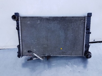 Радіатор mercedes w203 w209 2.2 2.7 cdi -доставка- фото №1