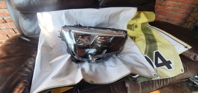 Opel combo e лампа права перед led 90145358 фото №1