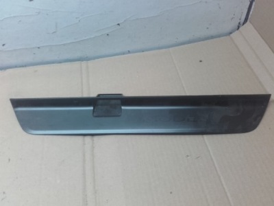 Tesla 3 рестайлинг  23- накладка порог правая  задний 1763676-00 фото №1