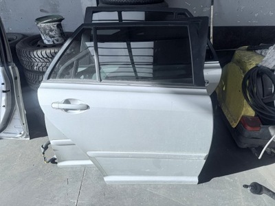 Дверь правое задние правый задняя toyota avensis t25 фото №1