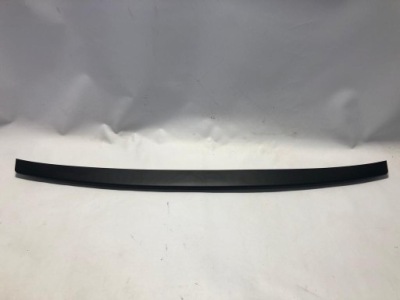 Молдинг нижня бампер перед kia stinger lift 17- фото №1