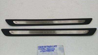 Kia pro ceed ii молдинг поріг накладка права ліва 85882-a2101 фото №1