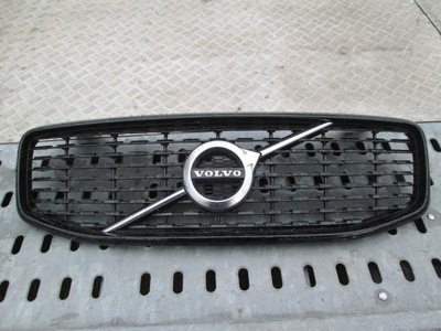 Решётка радиатора решётка радиатора volvo xc60 ii r-design фото №1