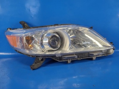 TOYOTA SIENNA 11-16 - FARO DELANTERO DERECHA 81110-08030  