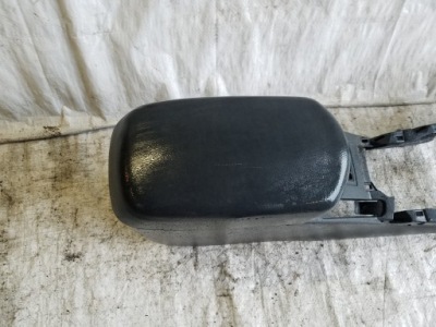 Підлокітник toyota rav4 iii lift фото №1