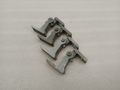 Петлі двері ліва лівий перед 7n0831401 група vag фото №1