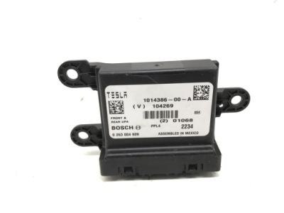 Tesla s модуль паркування pdc 1014386-00-a фото №1