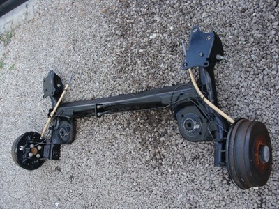 Oś балка задняя dacia duster ii 2wd !!! фото №1