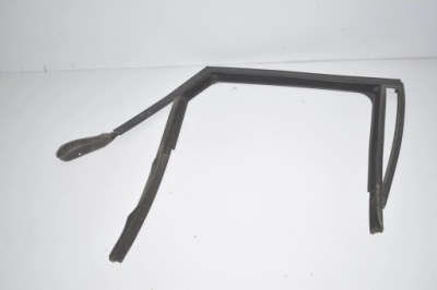 Прокладка задніх правих двері bmw 2 active tourer f45 - 21835038 фото №1