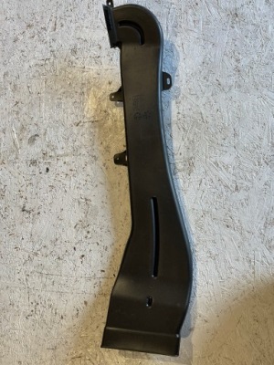 Воздухозаборник воздуха левый audi a7 4g 4g8819723a фото №1