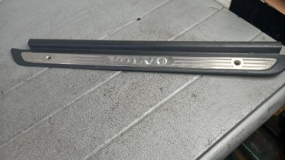 Молдинг порог левая volvo v40 1.9dci 02r kombi фото №1