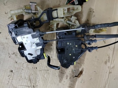 Замок дверь левый перед передний 5 pin hyundai santa fe ii фото №1