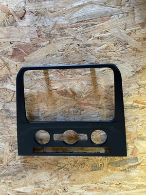 Рамка радио vw caddy 2k5 2k5858061l фото №1